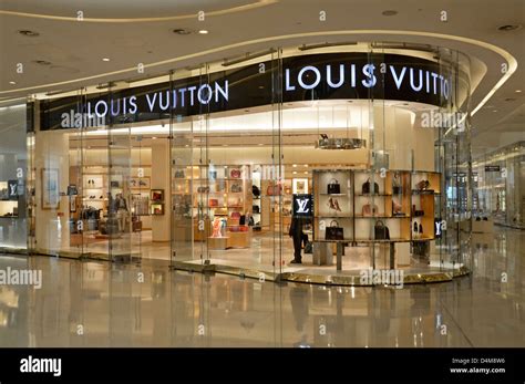 louis vuitton uk.|louis vuitton factory outlet uk.